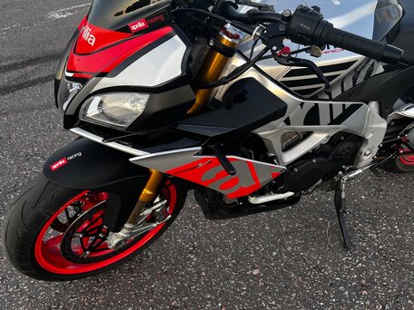 2017 Aprilia Tuono V4, красный, 1200000 рублей, вид 5