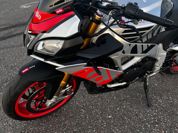 2017 Aprilia Tuono V4, красный, 1200000 рублей - вид 4