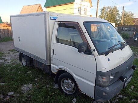 1999 Nissan Vanette, белый, 600000 рублей, вид 1