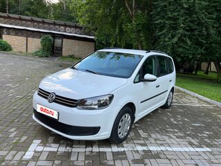 2014 Volkswagen Touran I Рестайлинг 2, белый, 950000 рублей, вид 2