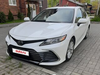 2022 Toyota Camry US Market VIII (XV70) Рестайлинг, белый, 3500000 рублей, вид 1