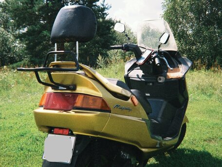 1997 Yamaha Majesty 250, золотистый, 129000 рублей, вид 2