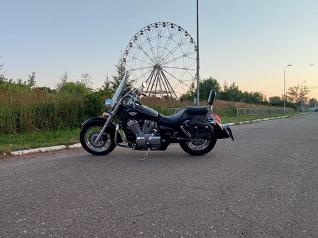 2005 Honda Shadow 750, чёрный, 600000 рублей, вид 2