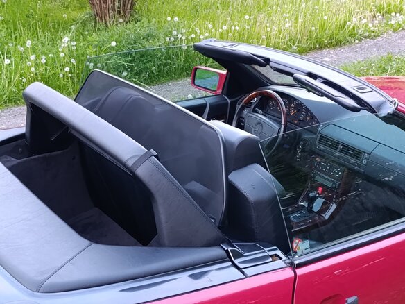 1994 Mercedes-Benz SL-Класс 320 IV (R129), красный, 4400000 рублей - вид 18