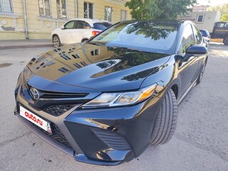 2020 Toyota Camry US Market VIII (XV70), чёрный, 2650000 рублей, вид 1