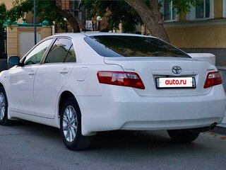 2007 Toyota Camry VI (XV40), белый, 1690000 рублей, вид 2