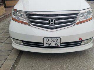 2007 Honda Elysion I Рестайлинг, белый, 1650000 рублей, вид 1