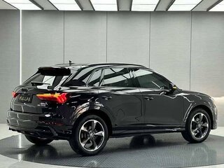 2022 Audi Q3 35 TFSI II (F3), чёрный, 2310000 рублей, вид 2