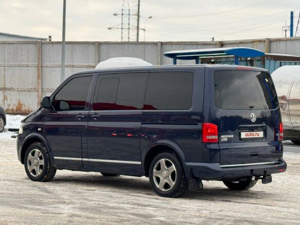 2010 Volkswagen Multivan T5 Рестайлинг, синий, 1725000 рублей - вид 7
