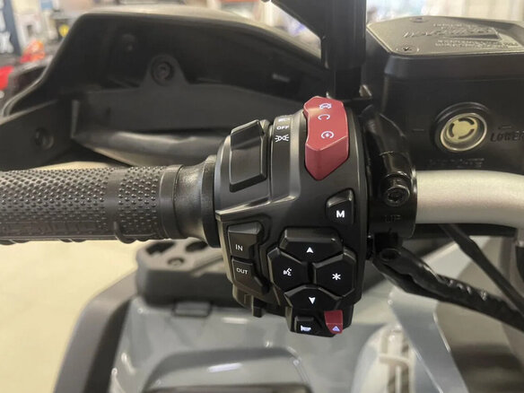 2025 CFMoto CFORCE 800 HO EPS LTD, серый, 1408400 рублей - вид 6