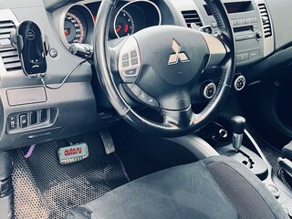 2008 Mitsubishi Outlander II, бежевый, 1150000 рублей, вид 5