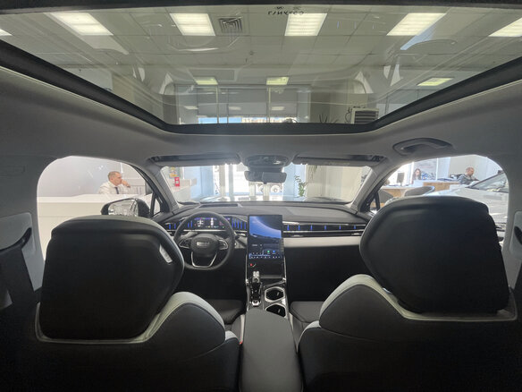 2026 Geely Atlas II, зелёный - вид 20