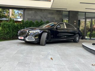 2023 Mercedes-Benz Maybach S-Класс 580 II (Z223), чёрный, 22500000 рублей, вид 2