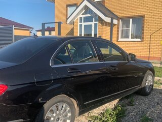 2007 Mercedes-Benz C-Класс 220 III (W204), чёрный, 950000 рублей, вид 2