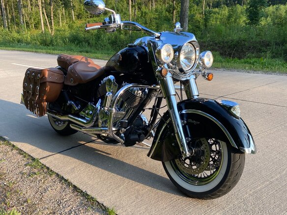 2016 Indian Chief Vintage, чёрный, 1600000 рублей - вид 12