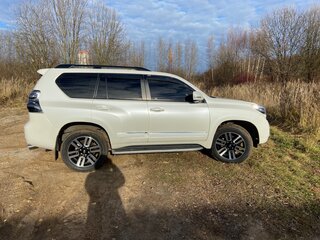 2013 Toyota Land Cruiser Prado 150 Series Рестайлинг 1, белый, 2750000 рублей, вид 5