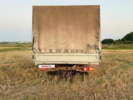 2003 ГАЗ ГАЗель (33023/330273) Фермер, белый, 1100000 рублей, вид 3