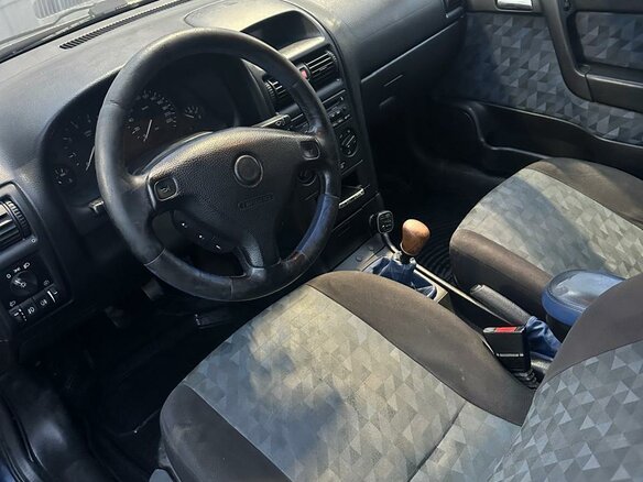 2001 Opel Astra F, синий, 150000 рублей - вид 8