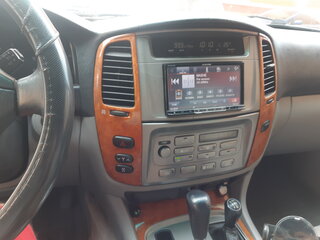 2004 Toyota Land Cruiser 100 Series Рестайлинг 1, чёрный, 1800000 рублей, вид 2