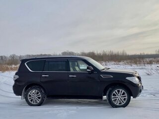 2011 Nissan Patrol VI (Y62), красный, 3000000 рублей, вид 4