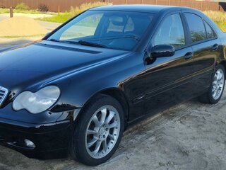 2003 Mercedes-Benz C-Класс 180 II (W203), чёрный, 655000 рублей, вид 3