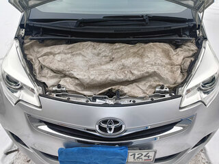 2015 Toyota Ractis II, серебристый, 977777 рублей, вид 4