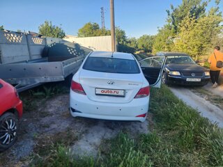 2015 Hyundai Solaris I Рестайлинг, белый, 785000 рублей, вид 2