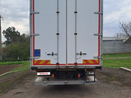 2009 DAF CF 75, синий, 4100000 рублей, вид 3