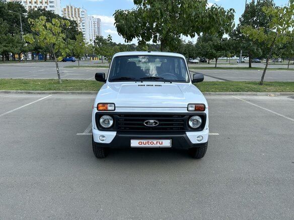 2023 Lada (ВАЗ) Niva Legend Euro-2 I, белый, 840000 рублей - вид 1
