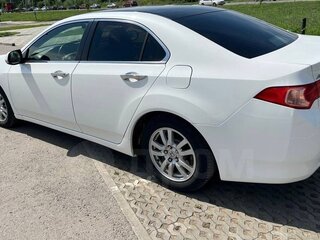2012 Honda Accord VIII Рестайлинг, белый, 1550000 рублей, вид 4