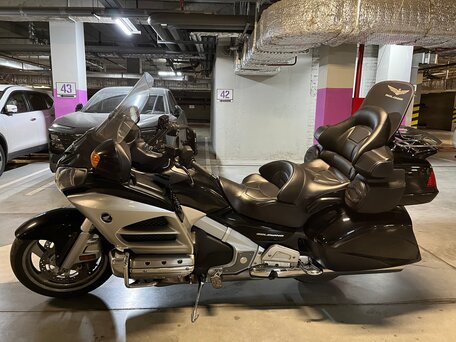 2012 Honda GL 1800 Gold Wing, чёрный, 1500000 рублей, вид 4