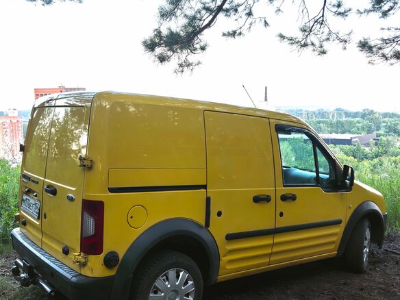 2013 Ford Transit Connect, жёлтый, 920000 рублей - вид 17