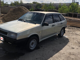 2000 Lada (ВАЗ) 2109, серебристый, 100000 рублей, вид 2
