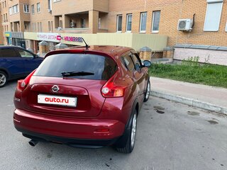 2011 Nissan Juke I, красный, 850000 рублей, вид 5