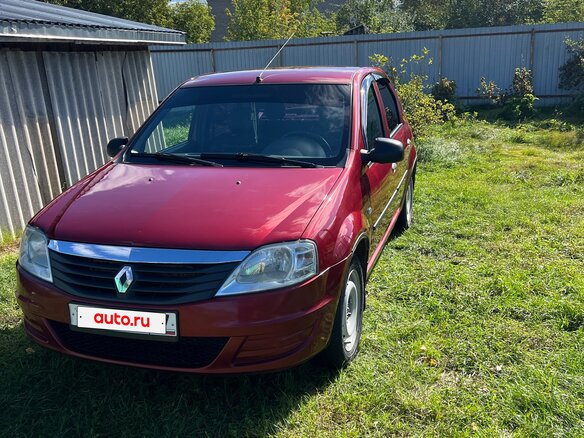 2010 Renault Logan I Рестайлинг, красный, 450000 рублей - вид 3