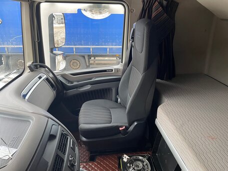 2020 DAF XF 105, белый, 7500000 рублей, вид 5