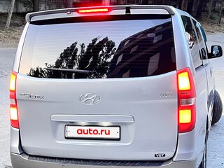 2012 Hyundai Grand Starex I, серый, 1700000 рублей, вид 4