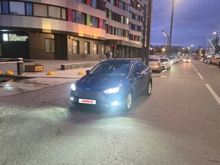 2015 Ford Focus III Рестайлинг, синий, 1400000 рублей, вид 4