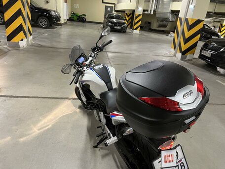 2018 BMW G 310 R, белый, 420000 рублей, вид 4