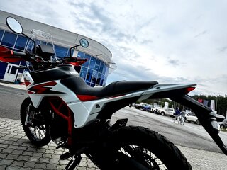 2025 KTM 390 Adventure R, белый, 889000 рублей, вид 5