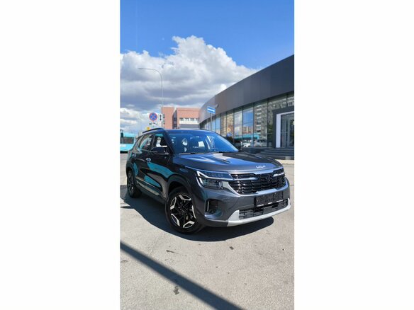 2026 Kia Seltos I Рестайлинг, серый, 3100000 рублей - вид 3