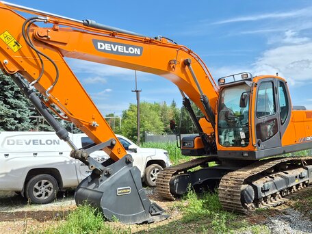 2023 Develon DX180, оранжевый, 12990000 рублей, вид 2