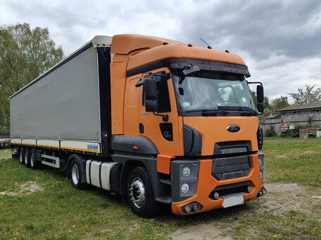 2013 Ford Cargo, оранжевый, 8600000 рублей, вид 1