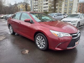 2016 Toyota Camry US Market VII (XV50) Рестайлинг, красный, 2100000 рублей, вид 3