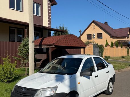 2017 Lada (ВАЗ) Granta I, белый, 409700 рублей, вид 1