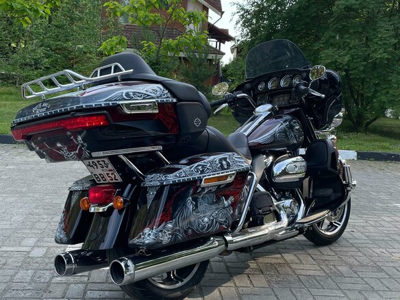 2019 Harley-Davidson Electra Glide, чёрный, 1900000 рублей - вид 4