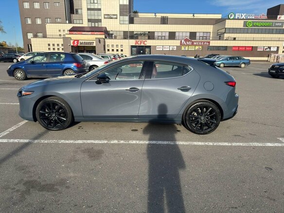 2021 Mazda 3 IV (BP), серый, 2500000 рублей - вид 13