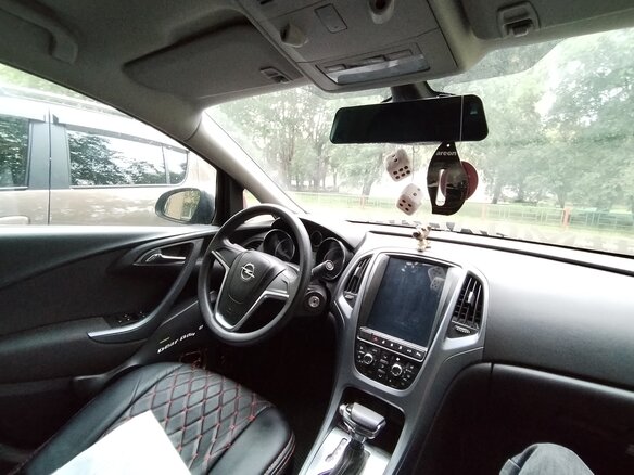 2013 Opel Astra J Рестайлинг, серый, 750000 рублей - вид 12