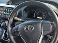2017 Toyota Voxy III (R80), серебристый, 2500000 рублей - вид 9