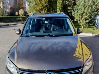 2014 Volkswagen Tiguan I Рестайлинг, коричневый, 1490000 рублей, вид 3